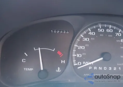 1997 Chevrolet Venture z USA, uszkodzony, nr VIN 1GNDX03E0VD268252